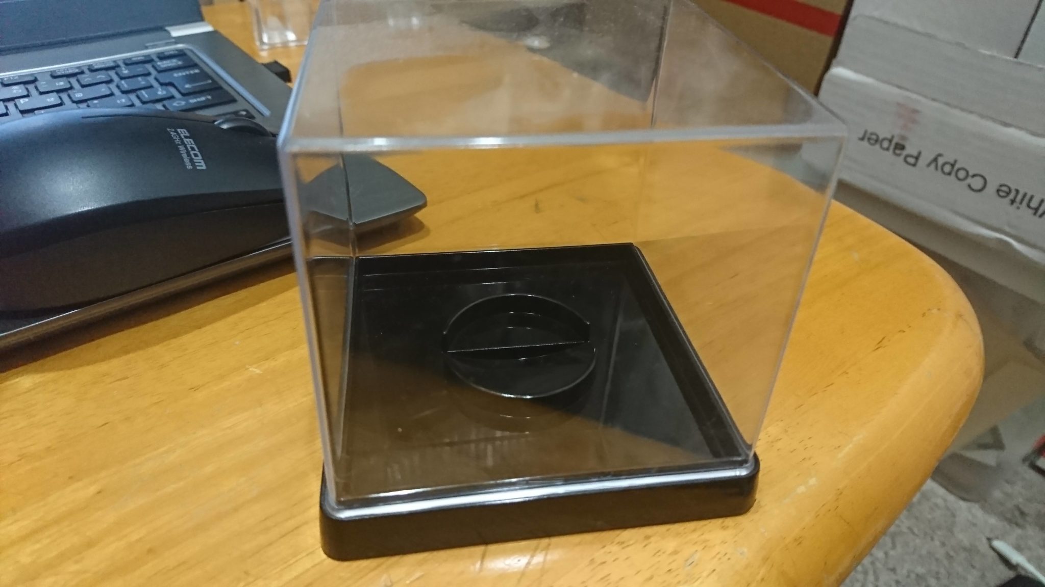 サインボールを格安に100均一グッズでキレイに飾る方法 サインボールを格安に100均一グッズでキレイに飾る方法